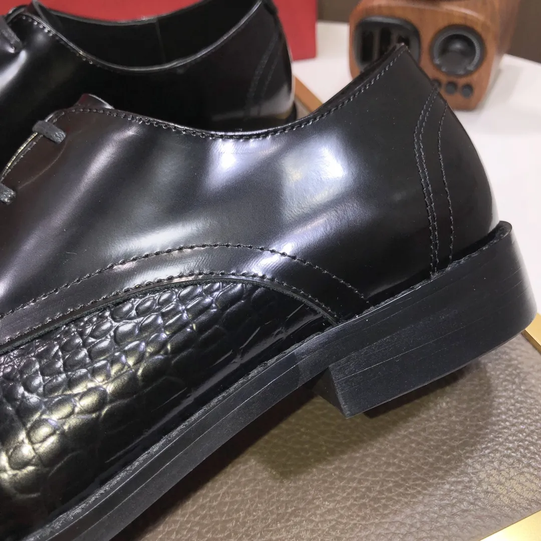 Men's shoes 💰480💰[Ferragamo/Ferragamo] The latest model in the counter, original imported cowhide fabric + sheepskin lining + original luxury metal buckle + original combination outsole, no pressure in comparison 38--44 (custom-made for 45, non-refundable)
